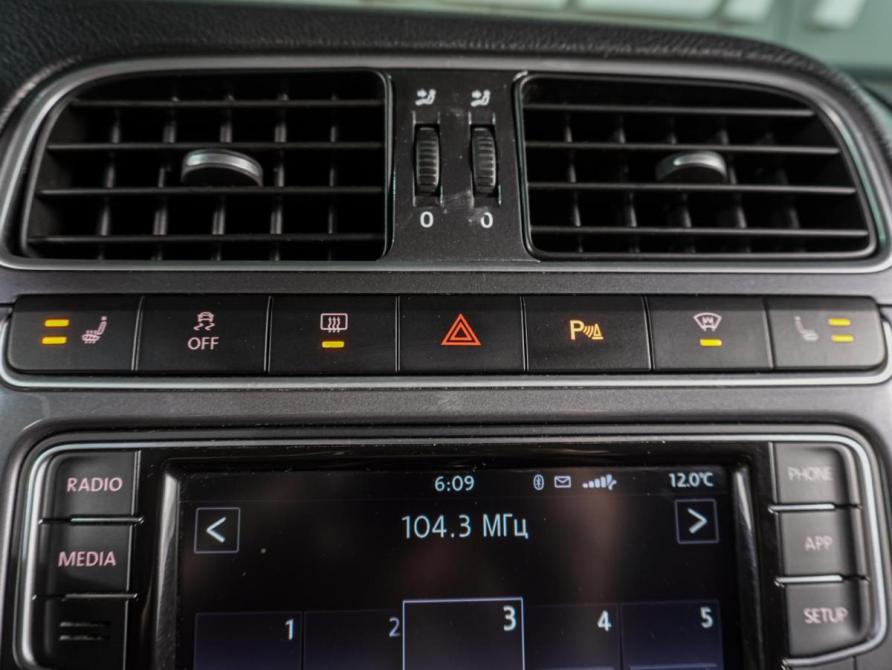 Volkswagen Polo V Рестайлинг Воронеж  - изображение 12
