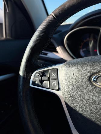 Lada (ВАЗ) Vesta I с пробегом 2021 года, цена 1 043 000 рублей, 107939 км, седан, Автокод Объявления
