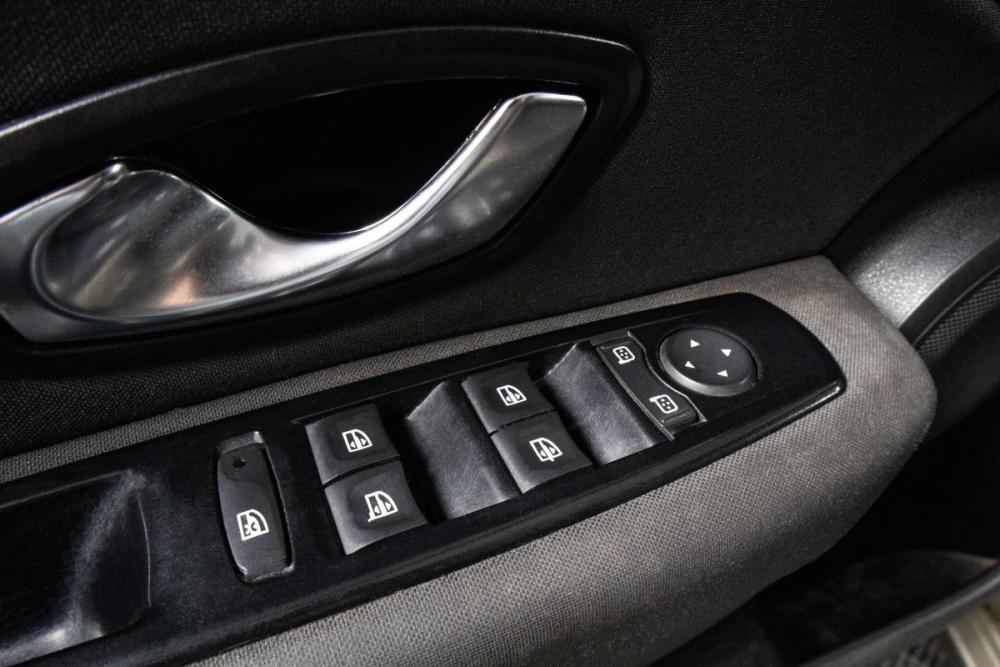 Renault Fluence I Сургут  - изображение 8