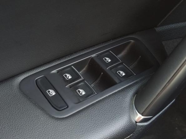 Volkswagen Golf VII Рестайлинг с пробегом 2020 года, цена 1 850 000 рублей, 78500 км, хэтчбек, Автокод Объявления