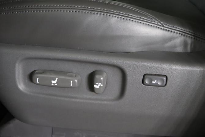 Toyota Land Cruiser Prado 120 Series с пробегом 2007 года, цена 1 939 990 рублей, 255330 км, внедорожник, Автокод Объявления