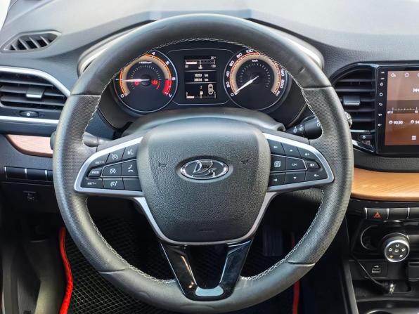 Lada (ВАЗ) Vesta I Рестайлинг (NG) с пробегом 2023 года, цена 1 325 000 рублей, 18000 км, седан, Автокод Объявления