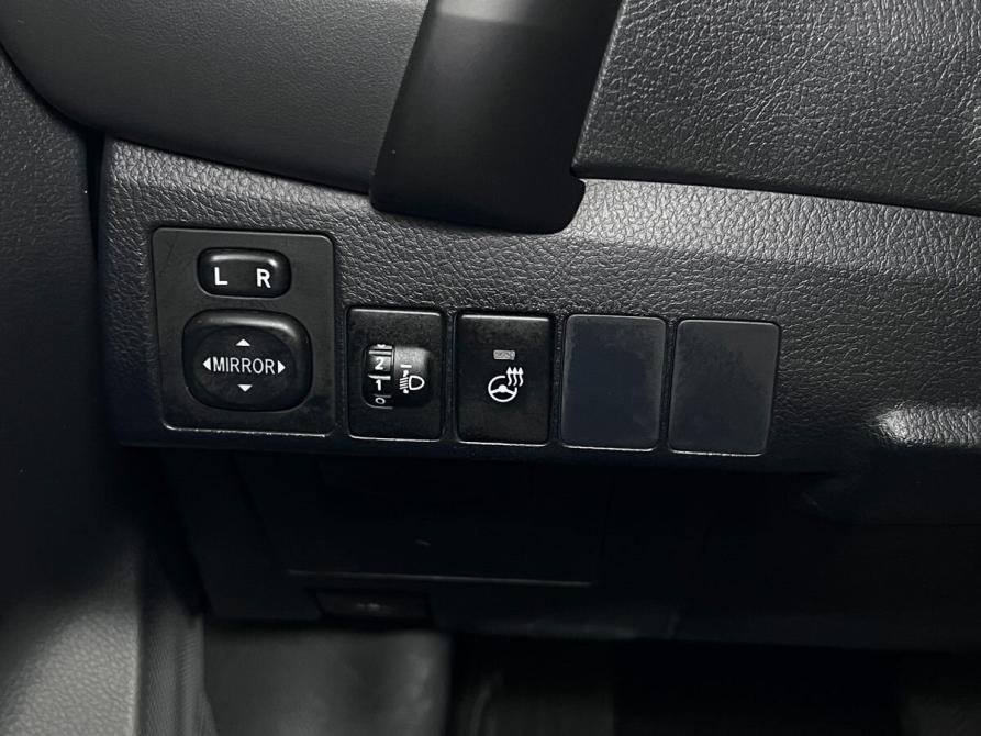 Toyota Corolla XI (E160 E170 E180) Рестайлинг 1 Калининград  - изображение 17