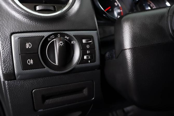 Opel Antara I Рестайлинг с пробегом 2012 года, цена 1 259 000 рублей, 190000 км, внедорожник, Автокод Объявления