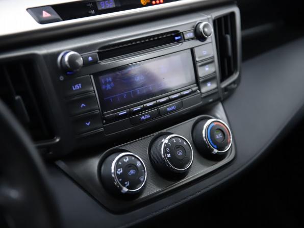 Toyota RAV4 IV (XA40) с пробегом 2013 года, цена 2 090 000 рублей, 108920 км, внедорожник, Автокод Объявления