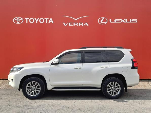 Toyota Land Cruiser Prado 150 Series Рестайлинг 2 с пробегом 2017 года, цена 4 890 000 рублей, 129521 км, внедорожник, Автокод Объявления