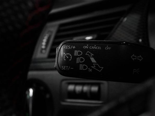 Skoda Rapid I Рестайлинг с пробегом 2018 года, цена 1 349 000 рублей, 117122 км, лифтбек, Автокод Объявления