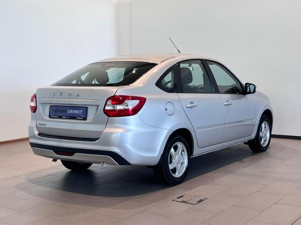 Lada (ВАЗ) Granta I Рестайлинг с пробегом 2022 года, цена 777 000 рублей, 63026 км, хэтчбек, Автокод Объявления