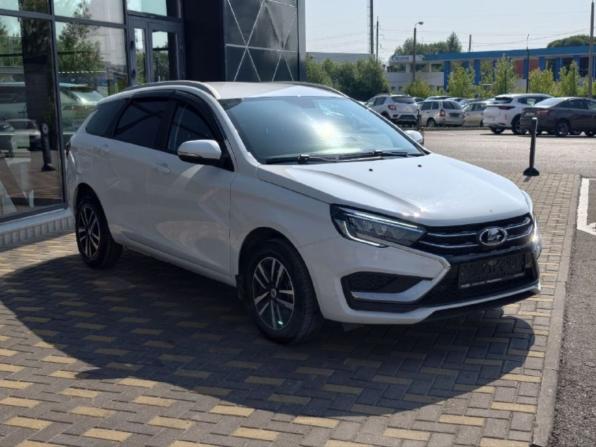 Lada (ВАЗ) Vesta I Рестайлинг (NG) с пробегом 2024 года, цена 1 357 200 рублей, 18142 км, универсал, Автокод Объявления