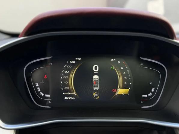 Geely Coolray I с пробегом 2023 года, цена 1 811 000 рублей, 46321 км, внедорожник, Автокод Объявления
