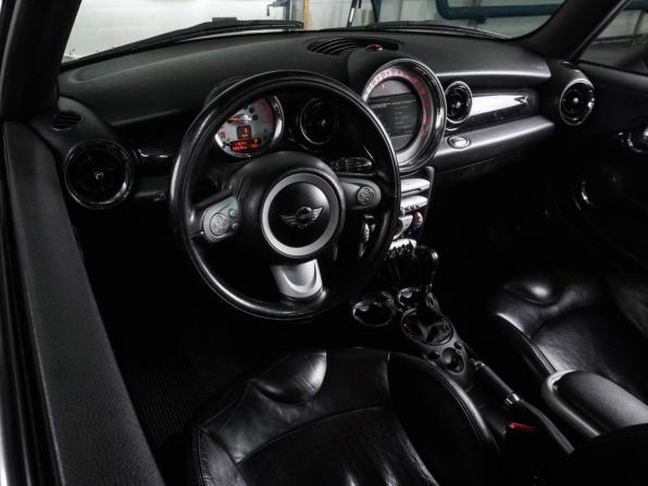 Mini Hatch II (R56) с пробегом 2009 года, цена 1 069 000 рублей, 188825 км, хэтчбек, Автокод Объявления