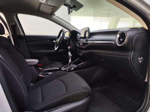 Kia Cerato IV с пробегом 2019 года, цена 1 749 000 рублей, 68000 км, седан, Автокод Объявления