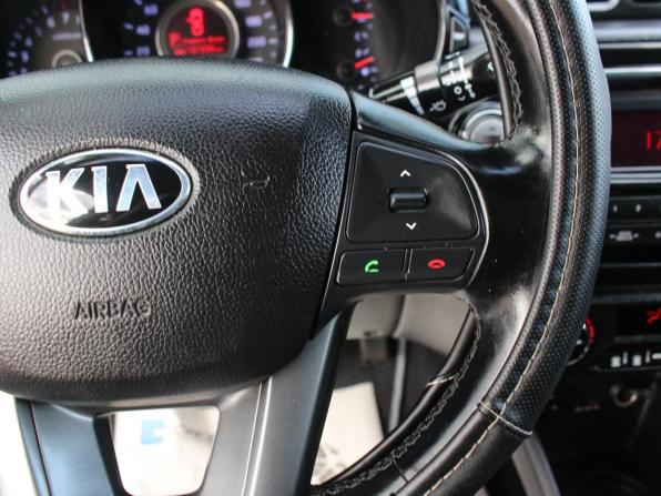 Kia Rio III с пробегом 2014 года, цена 900 000 рублей, 151480 км, седан, Автокод Объявления