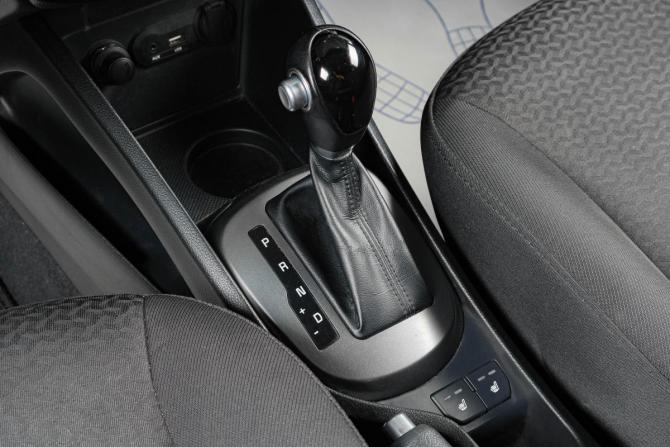 Kia Rio III Рестайлинг с пробегом 2016 года, цена 1 179 000 рублей, 171000 км, седан, Автокод Объявления