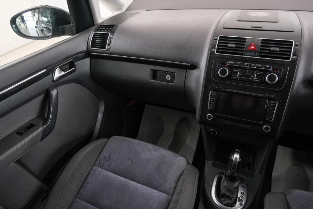 Volkswagen Touran I Рестайлинг 2 Красноярск  - изображение 12