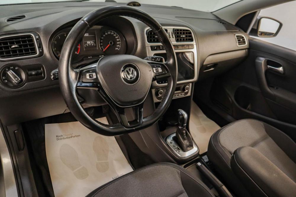 Volkswagen Polo V Рестайлинг Челябинск  - изображение 8