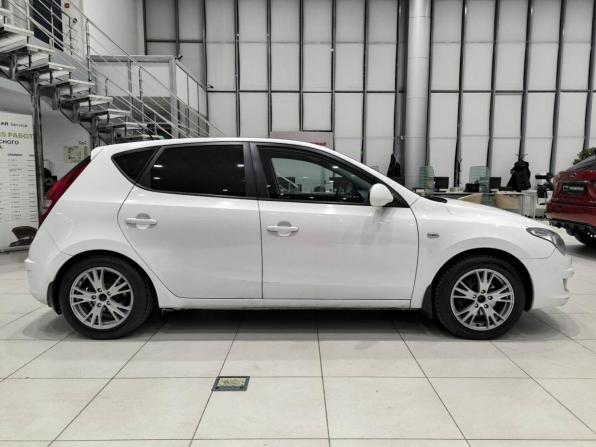 Hyundai i30 I с пробегом 2009 года, цена 499 000 рублей, 303408 км, хэтчбек, Автокод Объявления