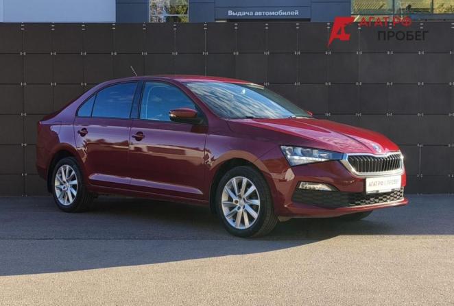 Skoda Rapid II с пробегом 2021 года, цена 1 520 000 рублей, 125000 км, лифтбек, Автокод Объявления