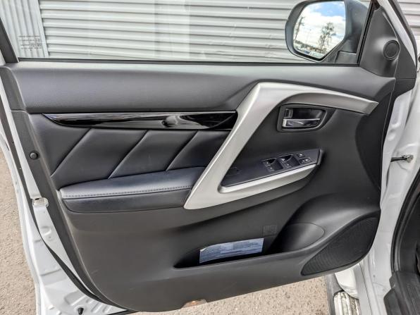 Mitsubishi Pajero Sport III с пробегом 2019 года, цена 2 900 000 рублей, 141347 км, внедорожник, Автокод Объявления