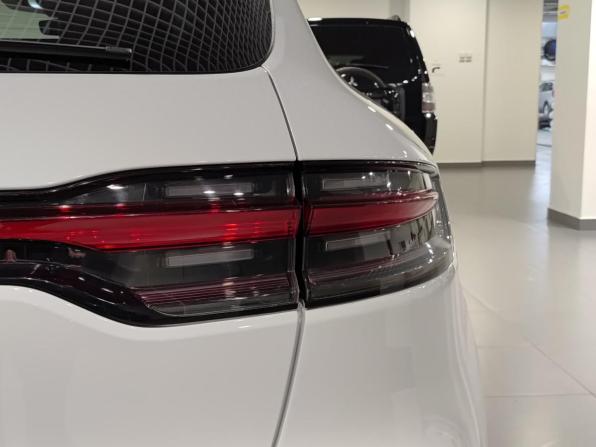 Porsche Macan I Рестайлинг с пробегом 2019 года, цена 4 456 000 рублей, 70977 км, внедорожник, Автокод Объявления