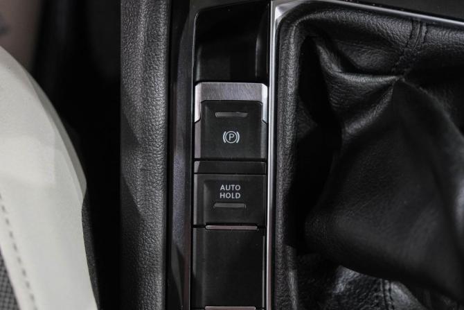 Volkswagen Tiguan II с пробегом 2019 года, цена 2 669 000 рублей, 110540 км, внедорожник, Автокод Объявления