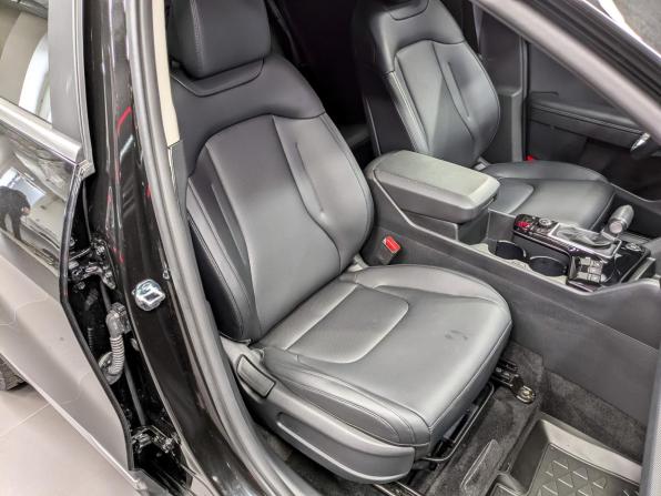 Kia Sportage V с пробегом 2025 года, цена 4 300 000 рублей, 18496 км, внедорожник, Автокод Объявления