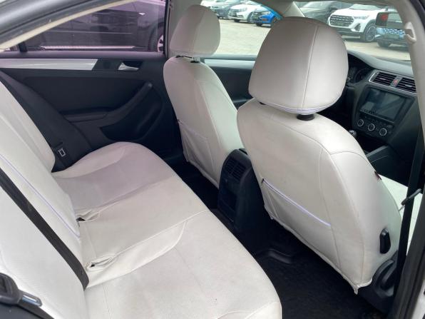 Volkswagen Jetta VI с пробегом 2013 года, цена 640 000 рублей, 232598 км, седан, Автокод Объявления