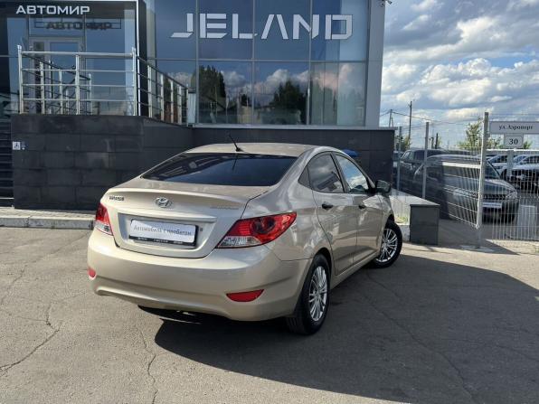 Hyundai Solaris I с пробегом 2011 года, цена 690 000 рублей, 168201 км, седан, Автокод Объявления