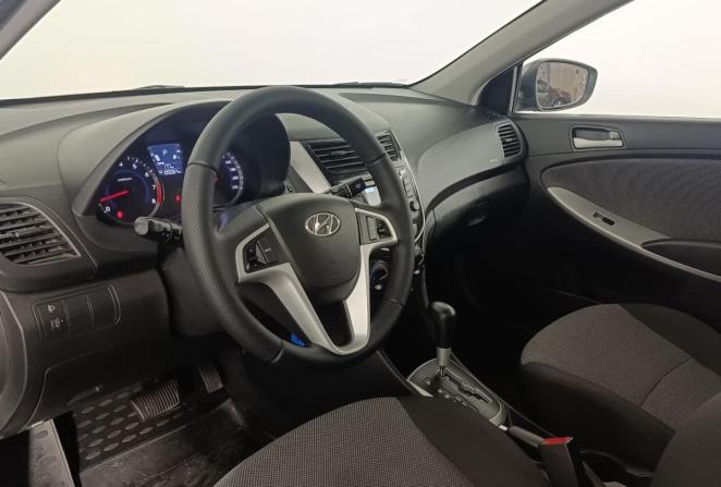 Hyundai Solaris I с пробегом 2011 года, цена 890 000 рублей, 105063 км, седан, Автокод Объявления