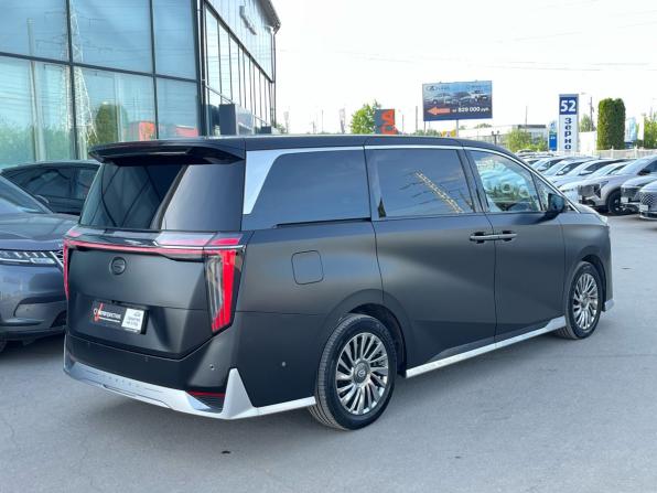 GAC M8 с пробегом 2024 года, цена 3 650 000 рублей, 95874 км, минивэн, Автокод Объявления