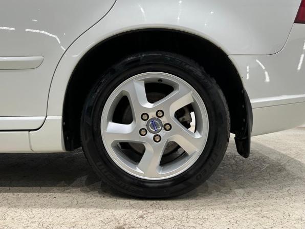 Volvo S40 II Рестайлинг с пробегом 2011 года, цена 699 000 рублей, 182170 км, седан, Автокод Объявления