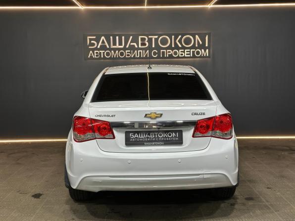 Chevrolet Cruze I Рестайлинг с пробегом 2013 года, цена 650 000 рублей, 233138 км, седан, Автокод Объявления