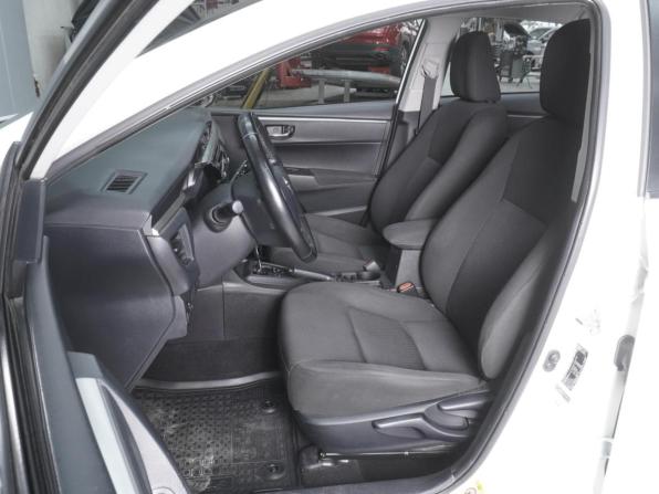 Toyota Corolla XI (E160 E170 E180) с пробегом 2014 года, цена 1 399 000 рублей, 136959 км, седан, Автокод Объявления