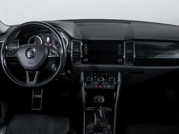 Skoda Kodiaq I с пробегом 2018 года, цена 2 663 100 рублей, 180000 км, внедорожник, Автокод Объявления