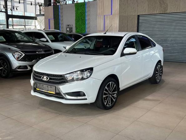 Lada (ВАЗ) Vesta I с пробегом 2017 года, цена 890 000 рублей, 147526 км, седан, Автокод Объявления