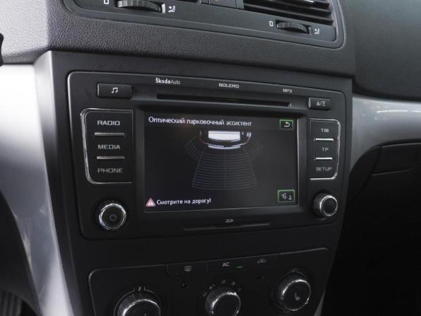 Skoda Yeti I с пробегом 2012 года, цена 950 000 рублей, 182237 км, внедорожник, Автокод Объявления
