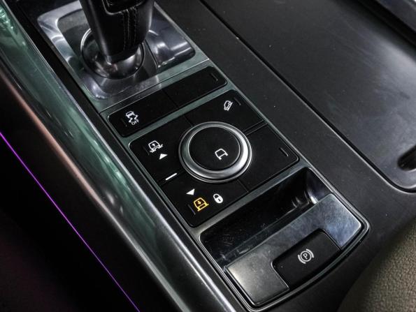 Land Rover Range Rover IV Рестайлинг с пробегом 2022 года, цена 6 824 000 рублей, 66345 км, внедорожник, Автокод Объявления