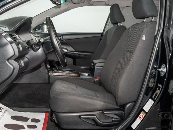 Toyota Camry VII (XV50) Рестайлинг с пробегом 2014 года, цена 1 800 500 рублей, 216249 км, седан, Автокод Объявления