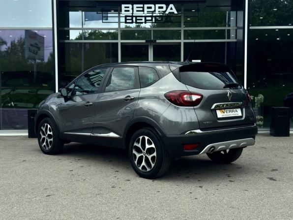 Renault Kaptur I с пробегом 2018 года, цена 1 880 000 рублей, 50961 км, внедорожник, Автокод Объявления