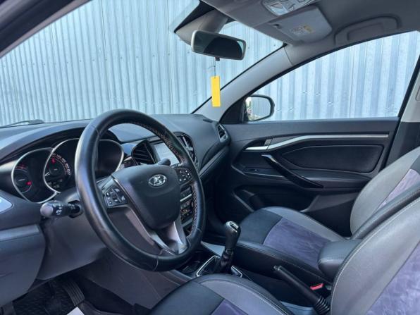 Lada (ВАЗ) Vesta I с пробегом 2018 года, цена 929 000 рублей, 79683 км, седан, Автокод Объявления