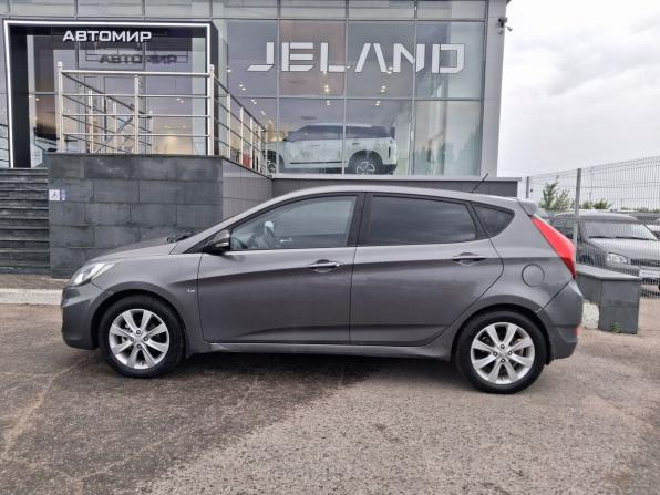 Hyundai Solaris I с пробегом 2012 года, цена 700 000 рублей, 173266 км, хэтчбек, Автокод Объявления