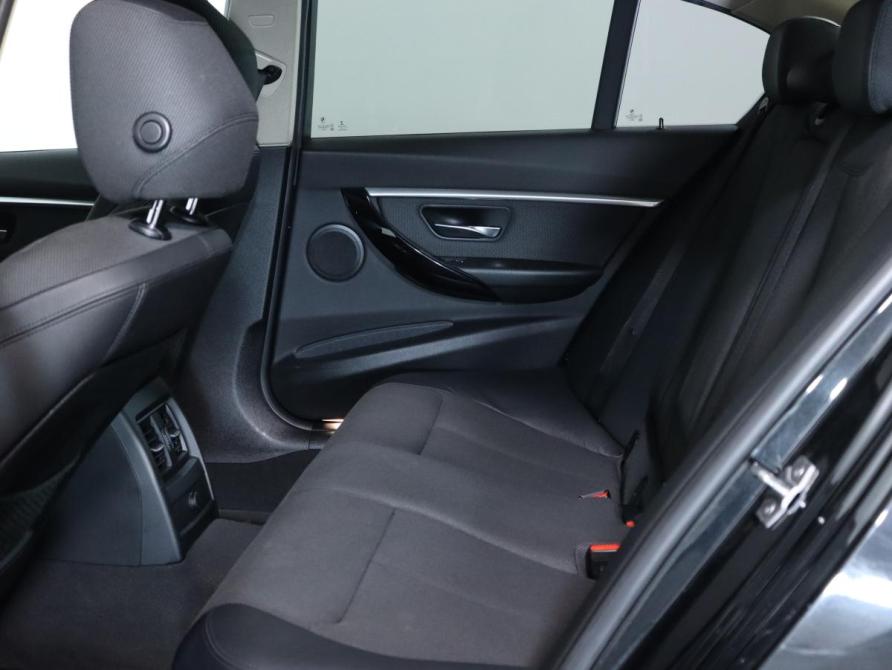 BMW 3 серии VI (F3x) Рестайлинг Санкт-Петербург  - изображение 19