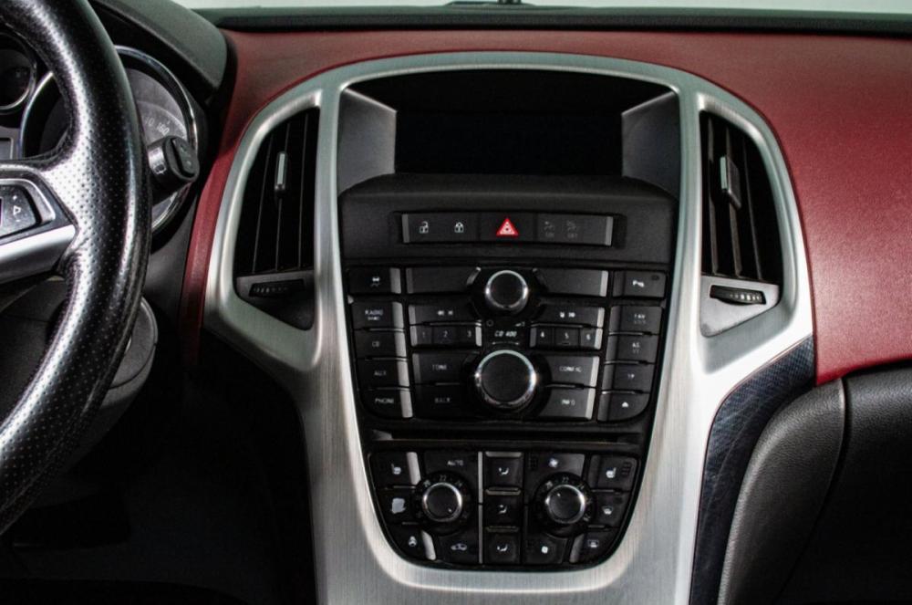 Opel Astra J Рестайлинг Сургут  - изображение 14