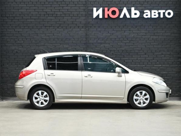 Nissan Tiida I с пробегом 2010 года, цена 760 000 рублей, 175790 км, хэтчбек, Автокод Объявления