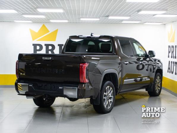 Toyota Tundra III с пробегом 2024 года, цена 8 999 000 рублей, 4200 км, offers.body_type.unknown, Автокод Объявления