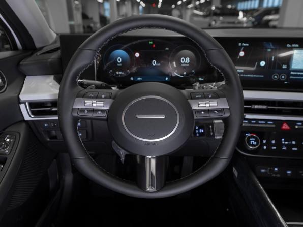 Hyundai Sonata VIII (DN8) Рестайлинг с пробегом 2026 года, цена 4 700 000 рублей, 12 км, седан, Автокод Объявления