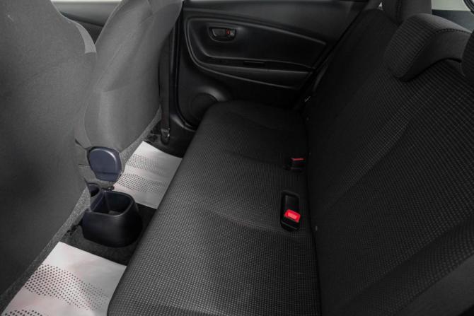 Toyota Vitz III (XP130) Рестайлинг 2 с пробегом 2018 года, цена 1 049 000 рублей, 109000 км, хэтчбек, Автокод Объявления
