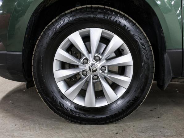 Skoda Karoq I с пробегом 2020 года, цена 2 549 000 рублей, 103000 км, внедорожник, Автокод Объявления