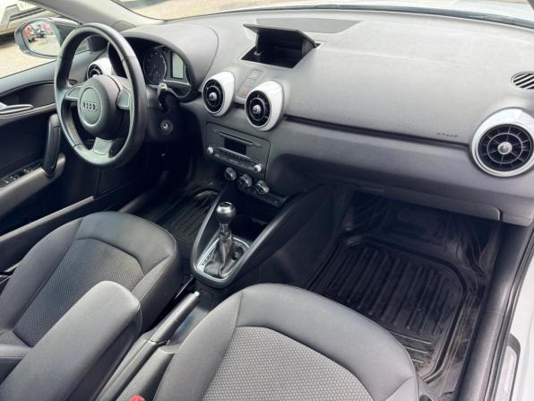 Audi A1 I (8X) с пробегом 2013 года, цена 949 000 рублей, 109964 км, хэтчбек, Автокод Объявления