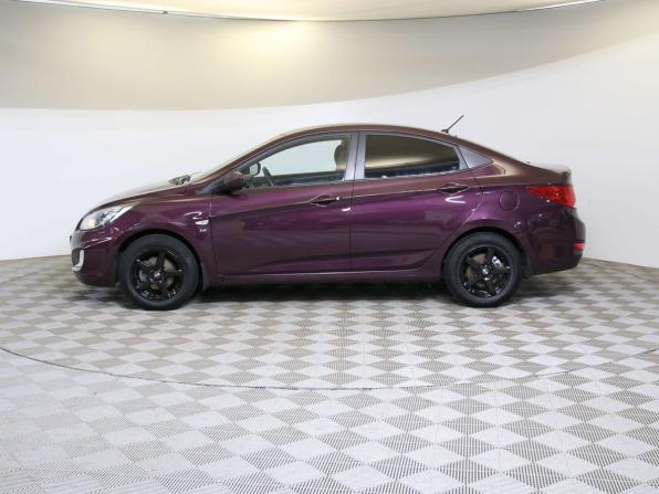 Hyundai Solaris I с пробегом 2012 года, цена 745 000 рублей, 130000 км, седан, Автокод Объявления